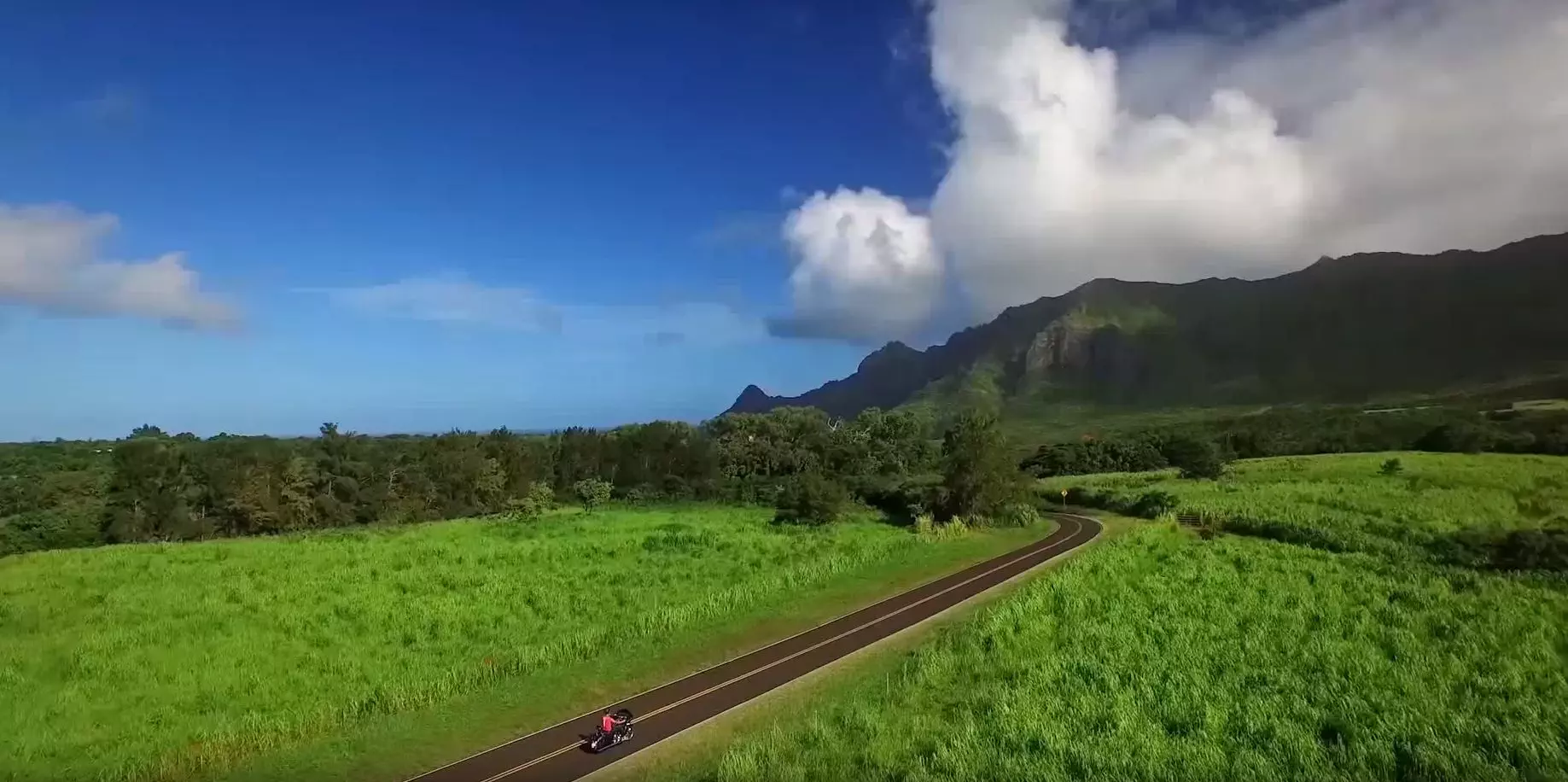 Kauai from the air Screencap 2