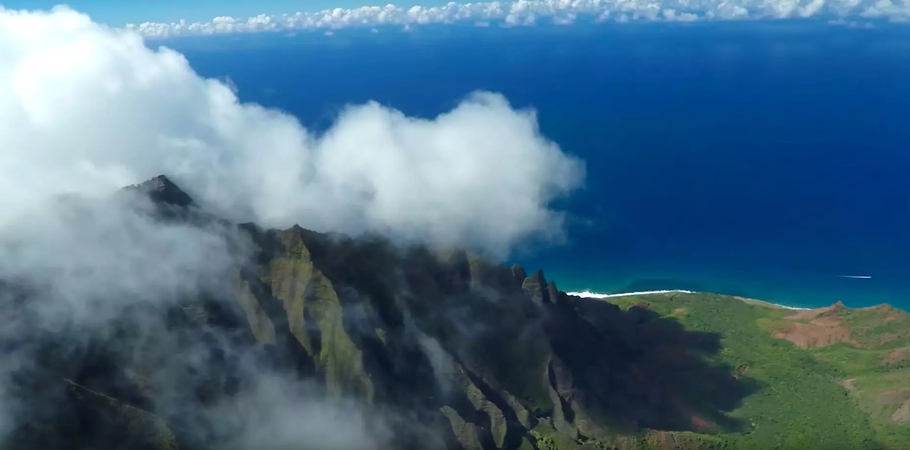 Kauai from the air Screencap 3